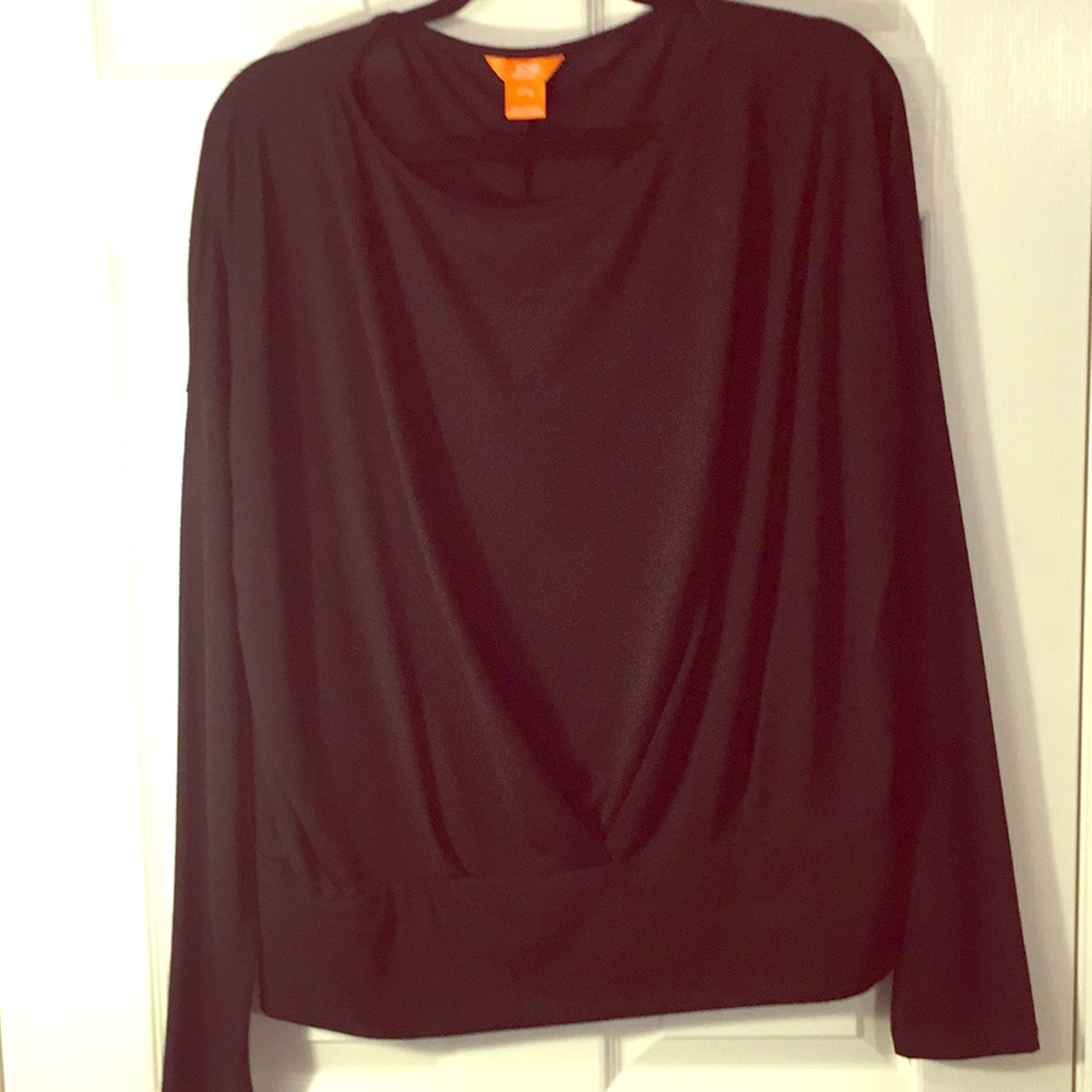 - Black long sleeve lightweight xl